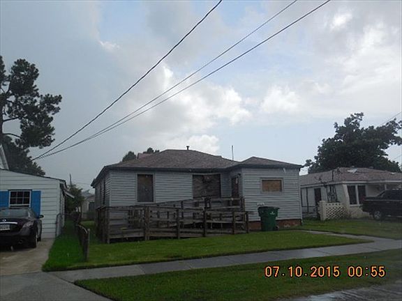 2nd image of 2200 Claire Ave