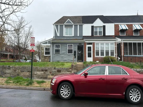 341 34th Pl NE, Washington, DC 20019
