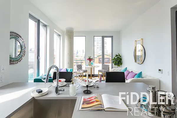 Rented by The KCI Group | media 7