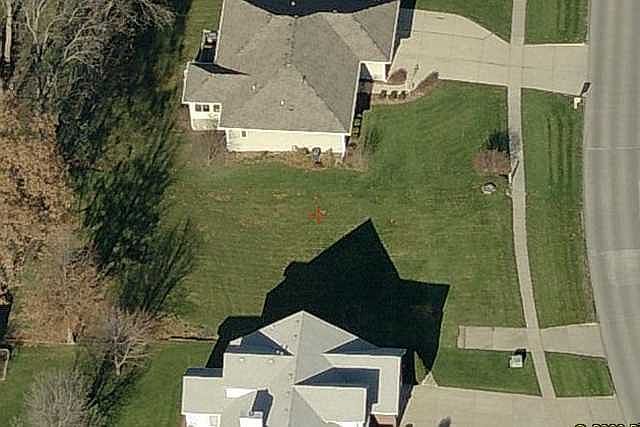 1st image of 747 N Hickory Blvd
