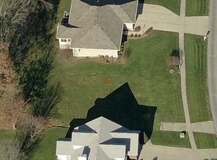 747 N Hickory Blvd, Pleasant Hill, IA 50327