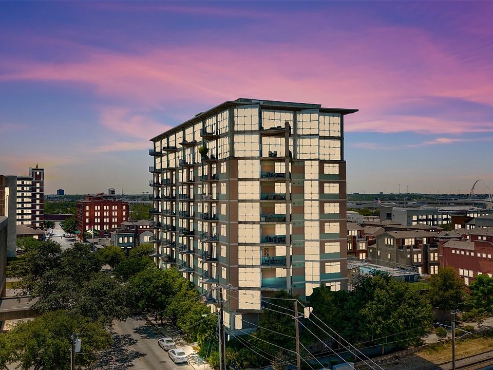 1st image of 1001 Belleview St #205