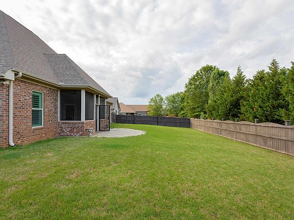 4th image of 258 Cypress Creek Dr