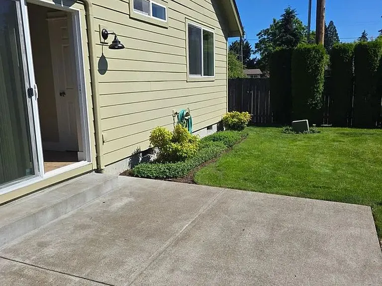 2132 Marlow Ln — Photo 16