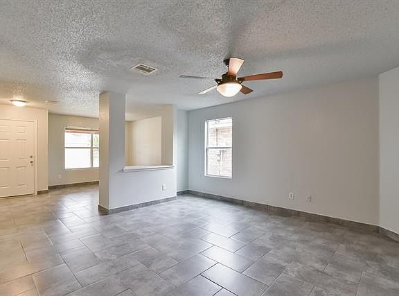 4th image of 233 Allenwood Dr