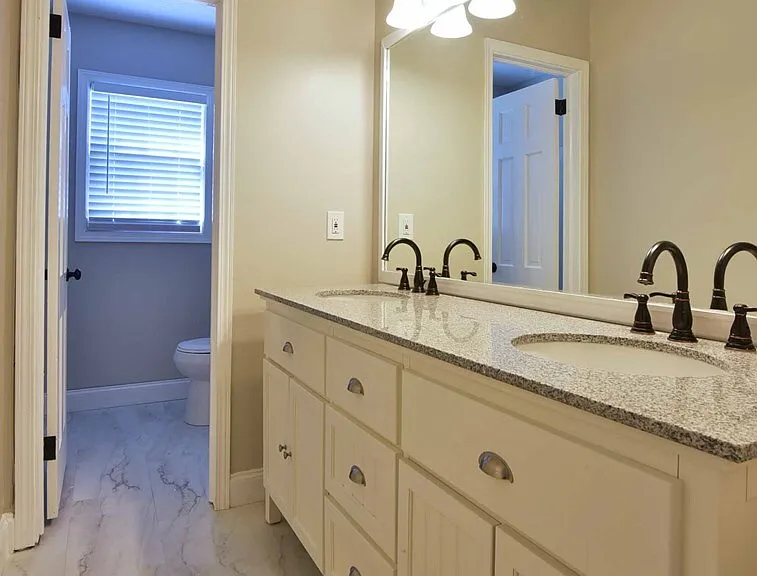 426 Forest Glen Dr — Photo 27