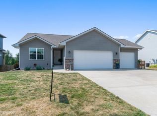 1730 31st Ave SW, Altoona, IA 50009