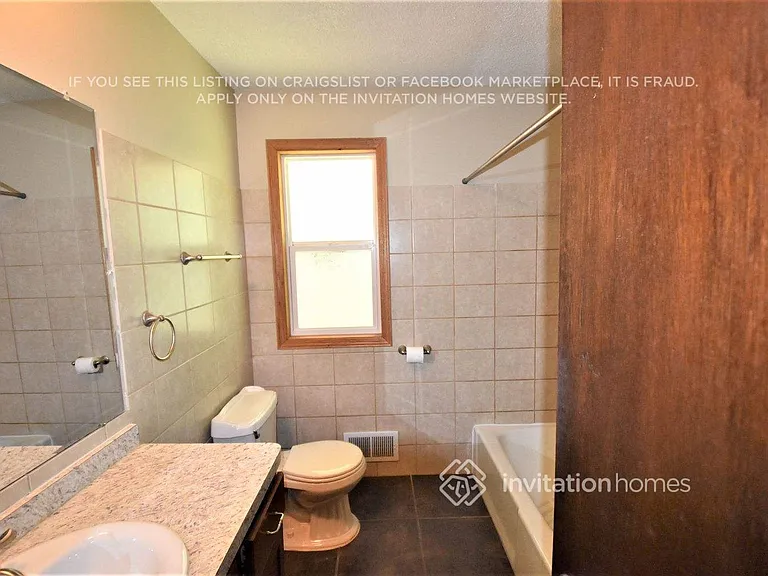 906 Ghostley Ln N — Photo 7