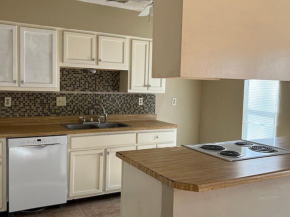 2nd image of 7159 Rose Trail Dr