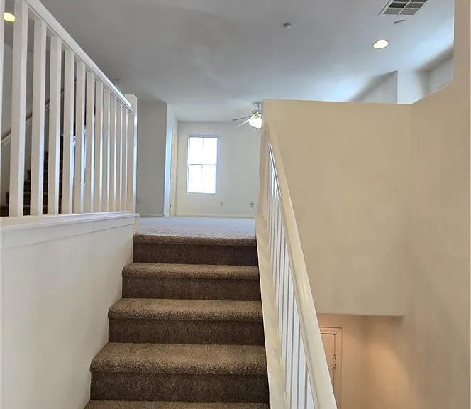 8920 James Carl Ct — Photo 8