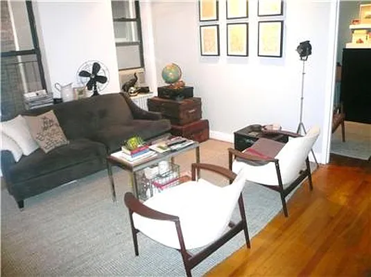 Rented by R New York | media 3