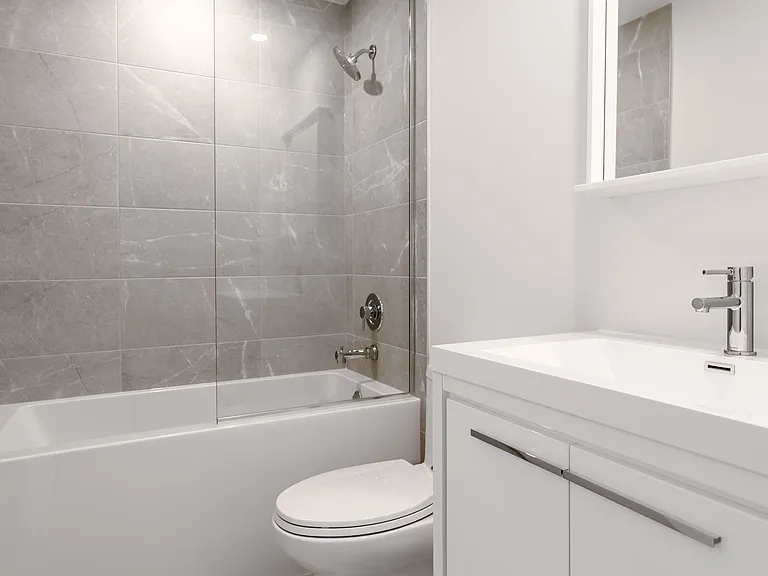 2851 Highway 7 #601 — Photo 16