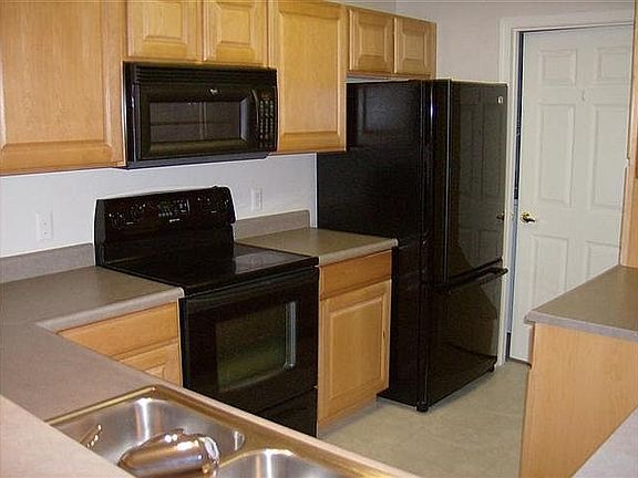 2nd image of 6516 Emerald Hill Ct APT 208