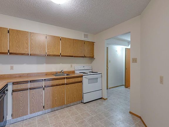 4th image of 5204 Dalton Dr NW #916