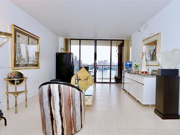 2nd image of 4000 Island Blvd APT 1805