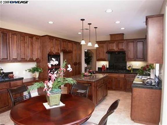 3rd image of 541 Triple Crown Ct