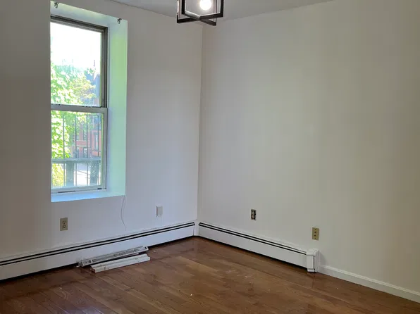 61 Saint James St APT 3, Roxbury, MA 02119