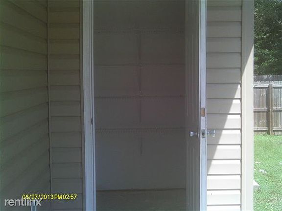 11420 & 8813B Move Out Insp 8-2013 157