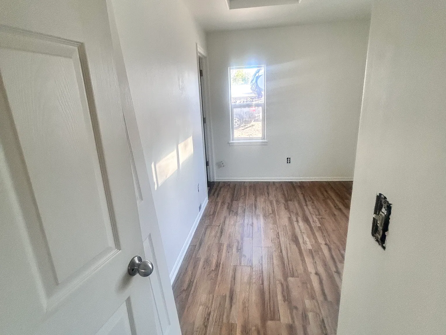 1 bed, 550 sqft, $1,900 — Photo 4