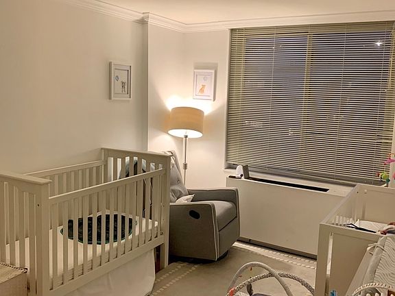 5th image of 220 E 65th St APT 20H