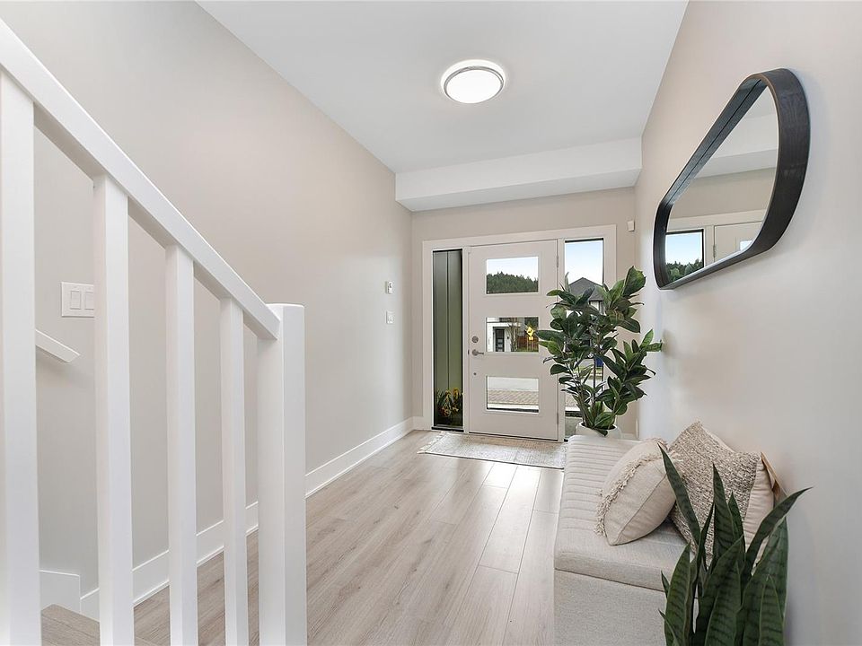 1st image of 2950 Constellation Ave #114