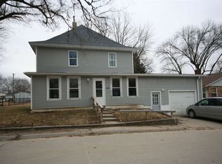 109 N Mill St, North English, IA 52316