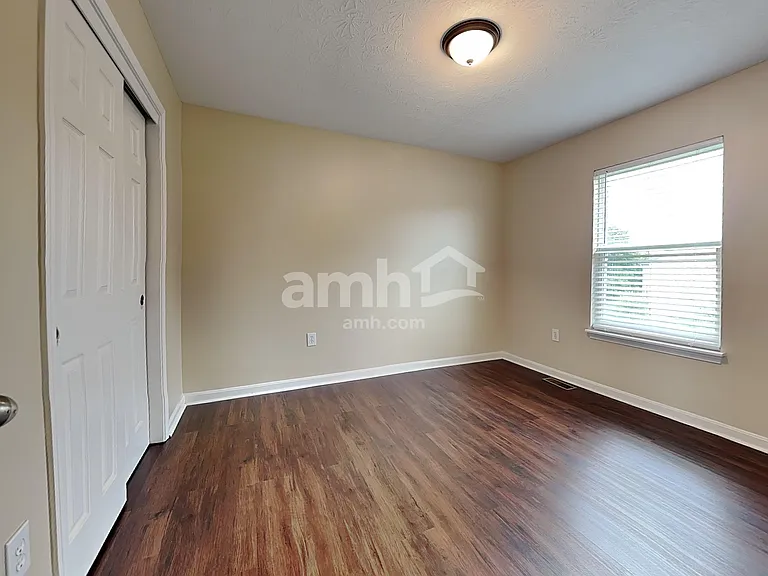 3146 Old Glory Ln — Photo 18