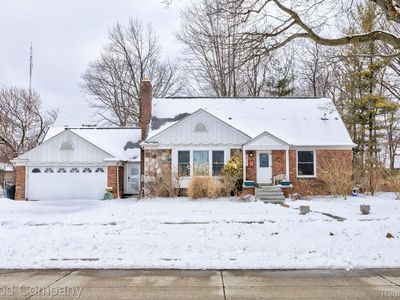 26551 Tulare St, Oak Park, MI, 48237