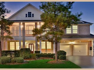 12311 Silent Creek Dr, Pearland, TX 77584