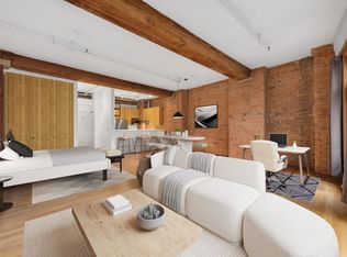 518 Beatty St #406, Vancouver, BC V6B6G8