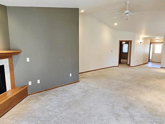 5th image of 503 Sunset Pl