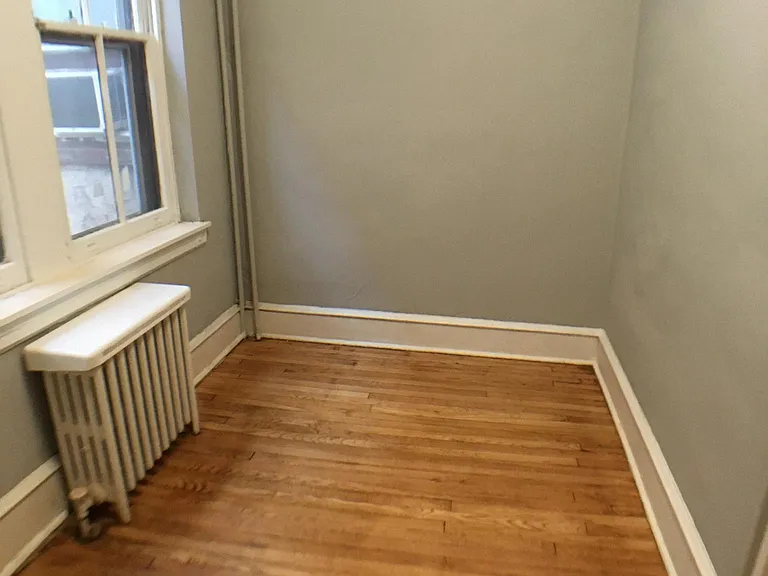 403 S 40th St #2R — Photo 6