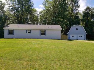 3125 Guernsey Rd, Beaverton, MI 48612