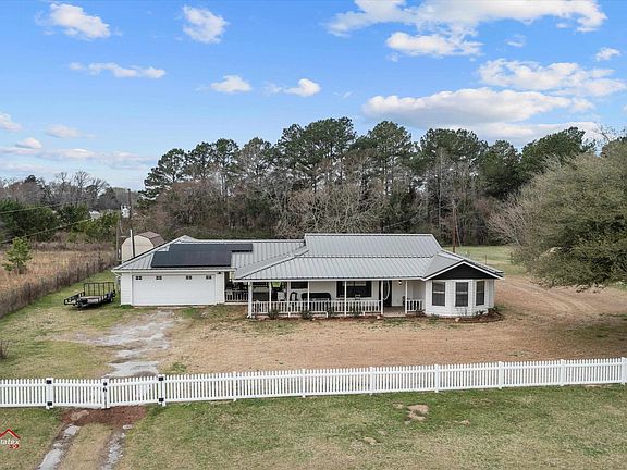 2nd image of 7921 County Road 3120