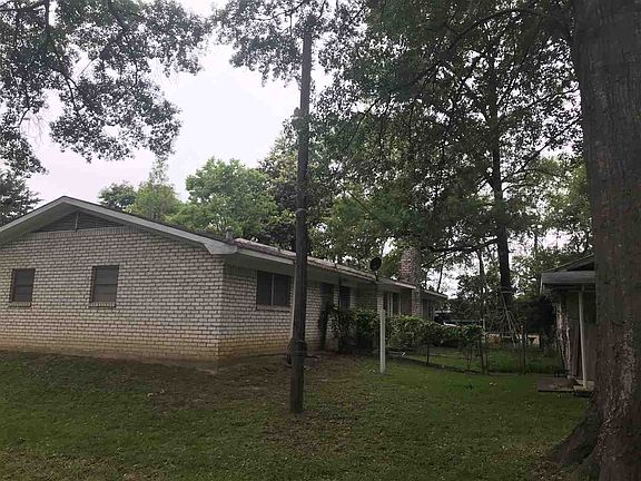 4th image of 5903 W Marshall Ave