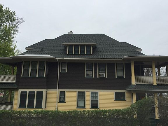 Pinnacle Rd side of house.