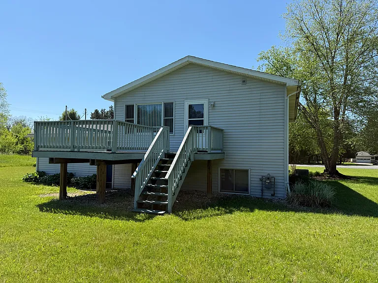 4933 Cannonsburg Rd NE — Photo 18