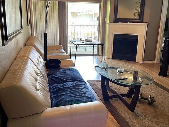 5th image of 2425 Oxford Pl APT 147