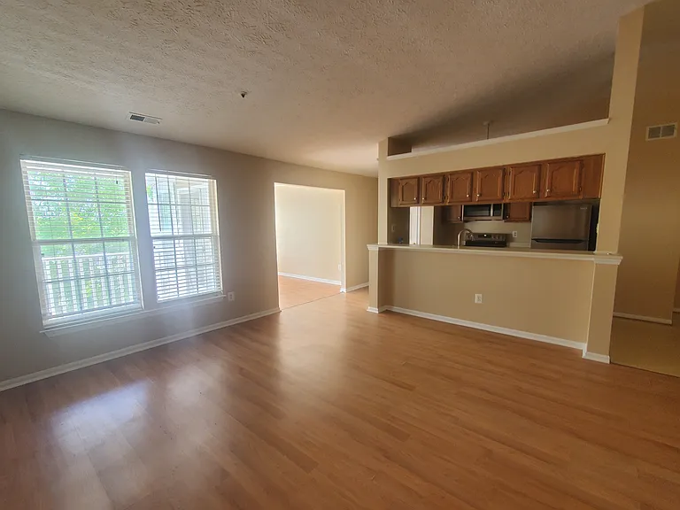 900 Swallow Crest Ct #K — Photo 8