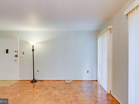 5th image of 7495 Little River Tpke APT 101