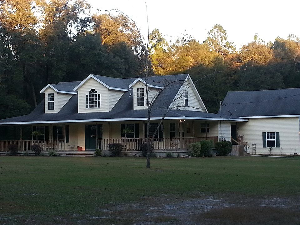 1st image of 601 SW Mary Ter