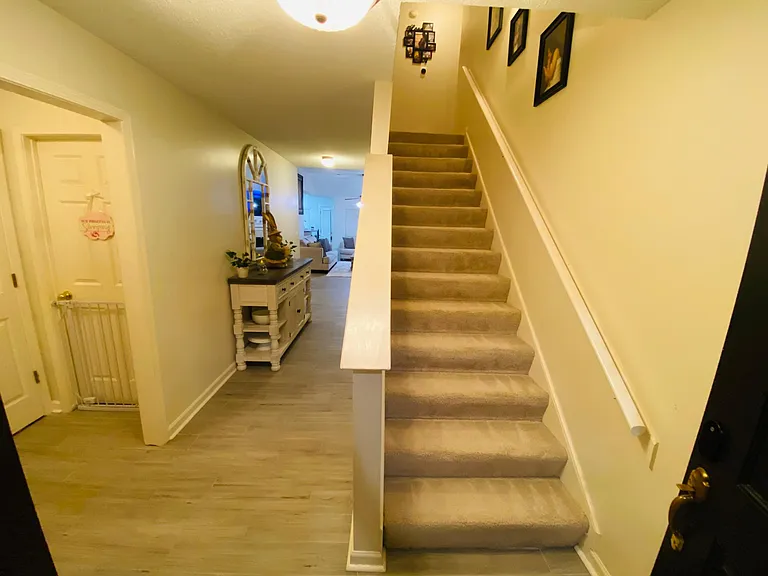 11606 Dempsey Dr — Photo 17