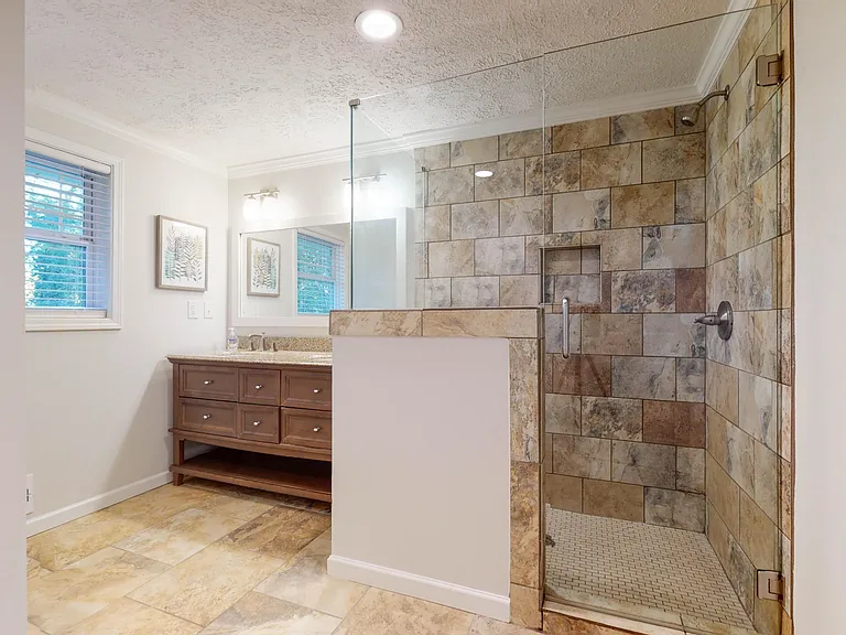 4022 Brookcrest Cir — Photo 5