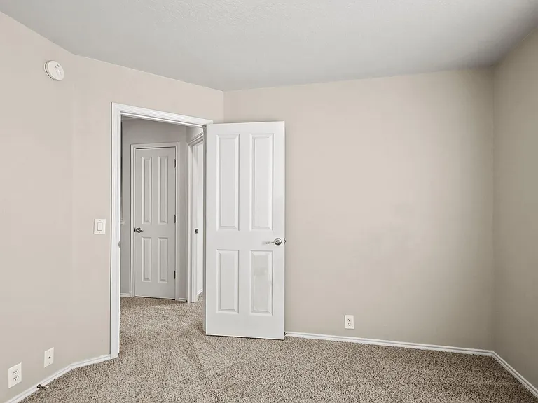 23611 Wildwood Green Way — Photo 27