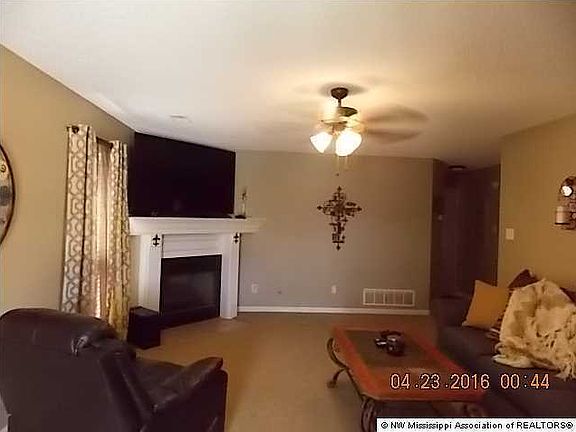 3rd image of 7725 Chesterfield Dr