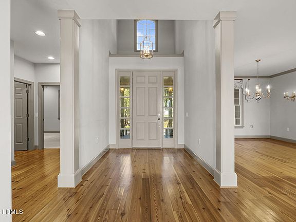 5th image of 235 Dataw Drive
