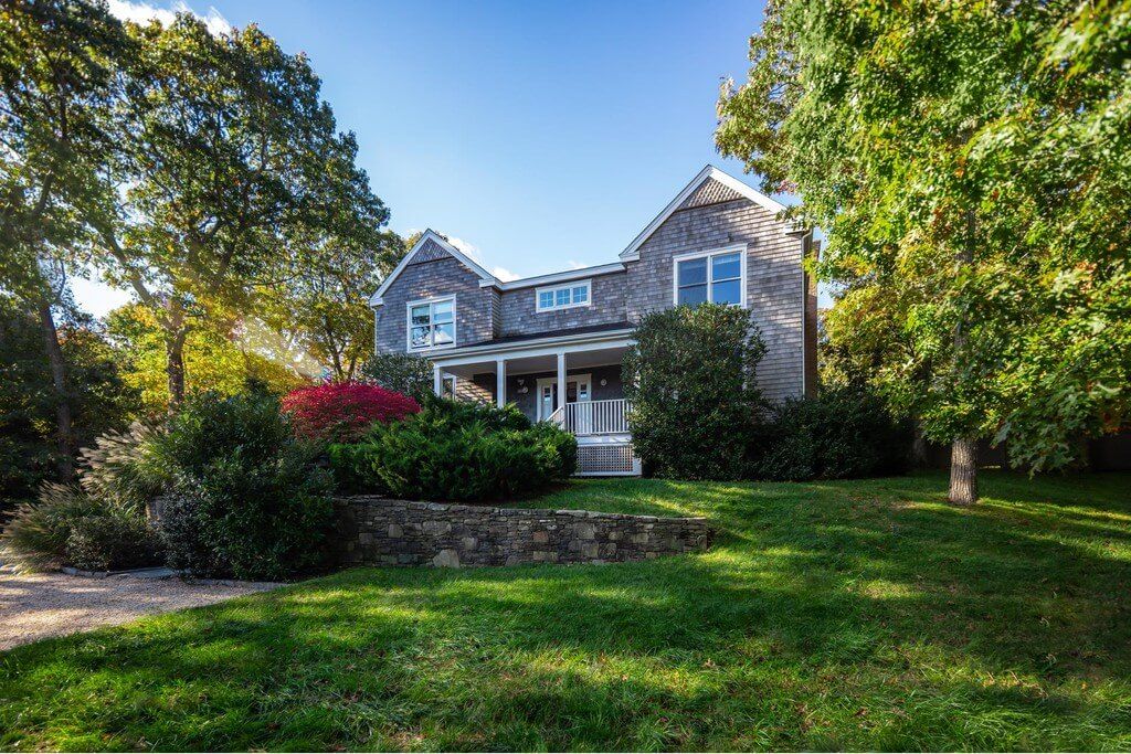 216 Millstone Rd, Water Mill