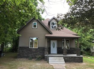 1117 W Webster St, Springfield, MO 65802