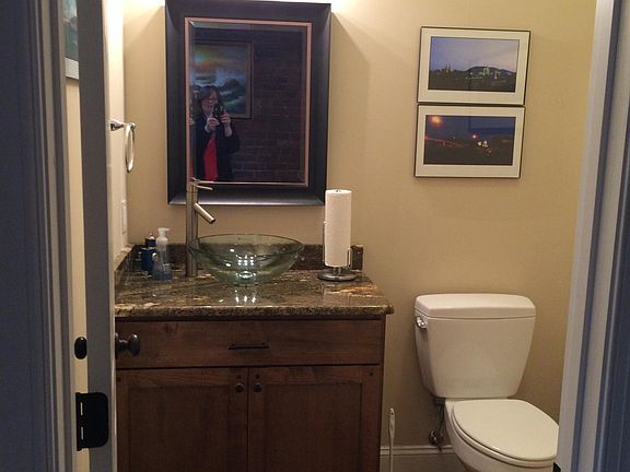 5th image of 301 Market St SE #1