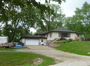 16622 50th Rd, Franksville, WI 53126